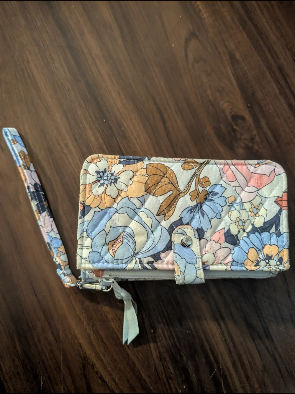 Vera Bradley Pastel Floral Quilted Wallet in Light Blue and Peach - Picture 7 of 8